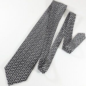 100% silk Black and white Zigzag graphic neck tie by Gentry, hand made